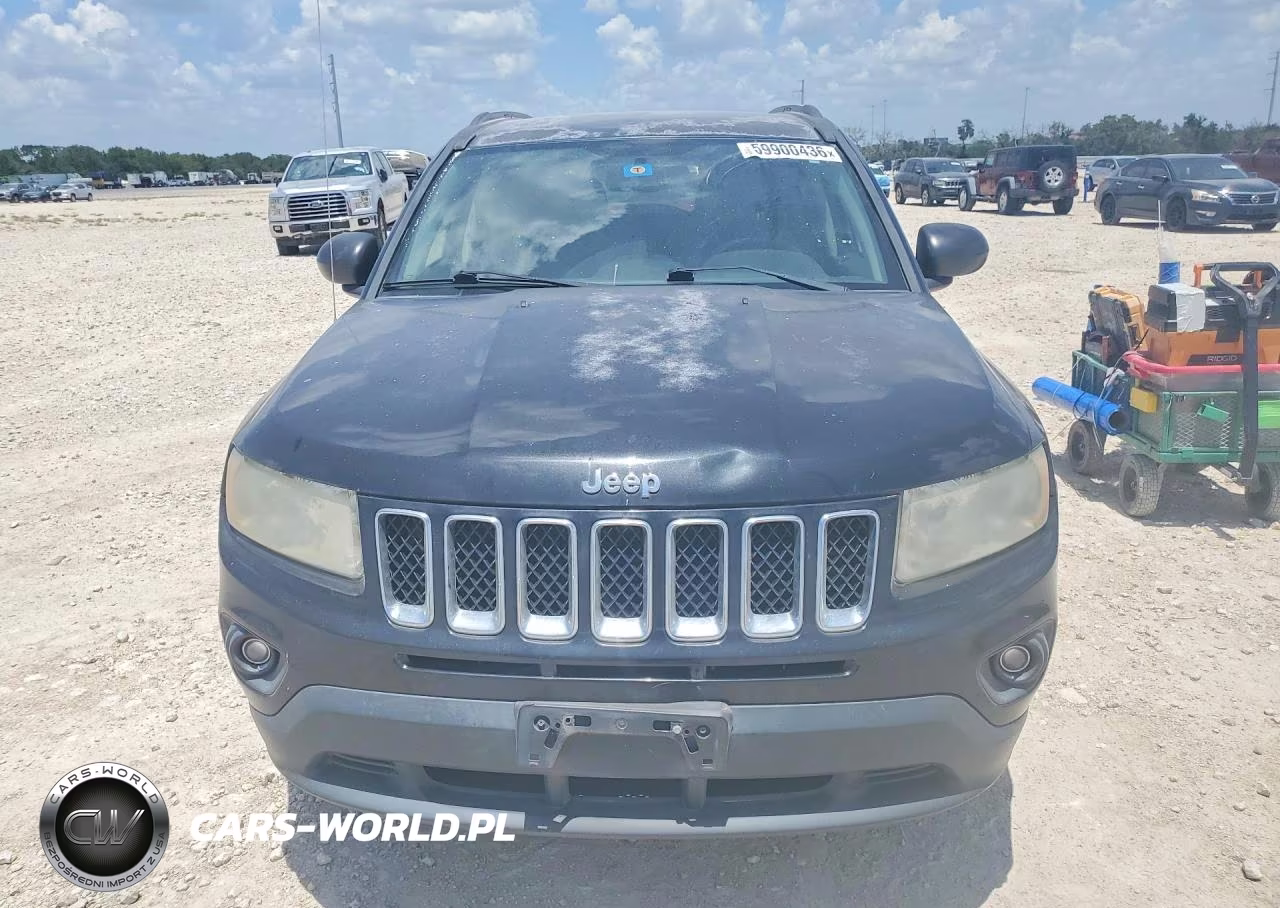 2011 Jeep Compass Limited VIN:1J4NF5FBXBD186811 - 5