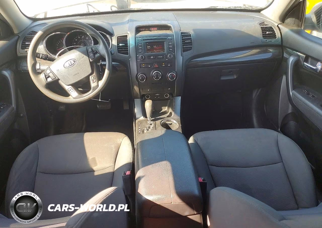2013 Kia Sorento Lx VIN:5XYKT4A61DG409943 - 8