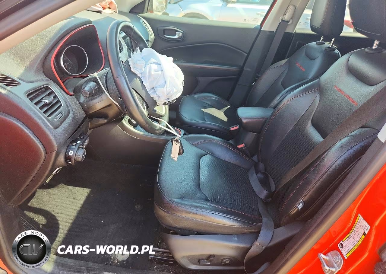 2018 Jeep Compass Trailhawk VIN:3C4NJDDB2JT455071 - 7