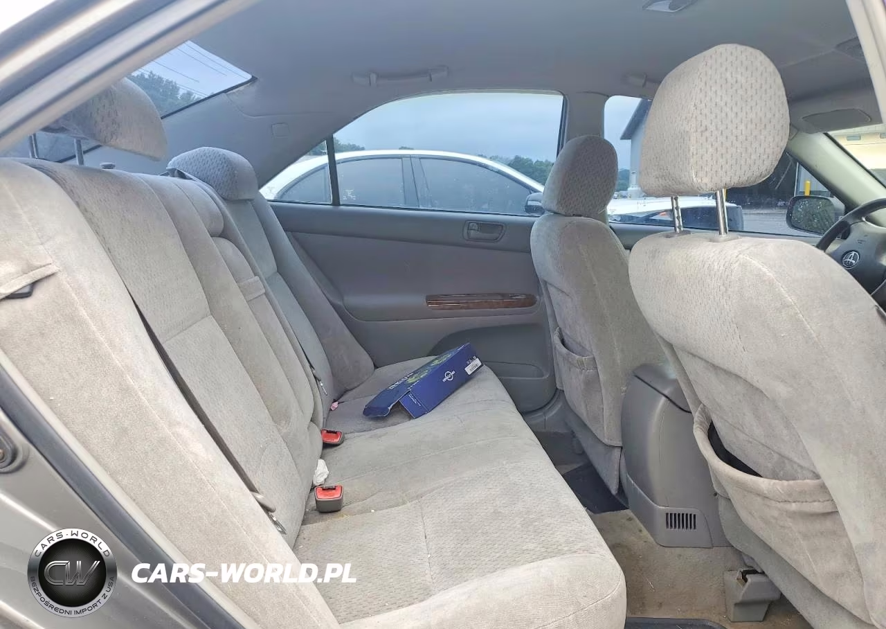 2004 Toyota Camry Le V6 VIN:4T1BF30K94U586363 - 10