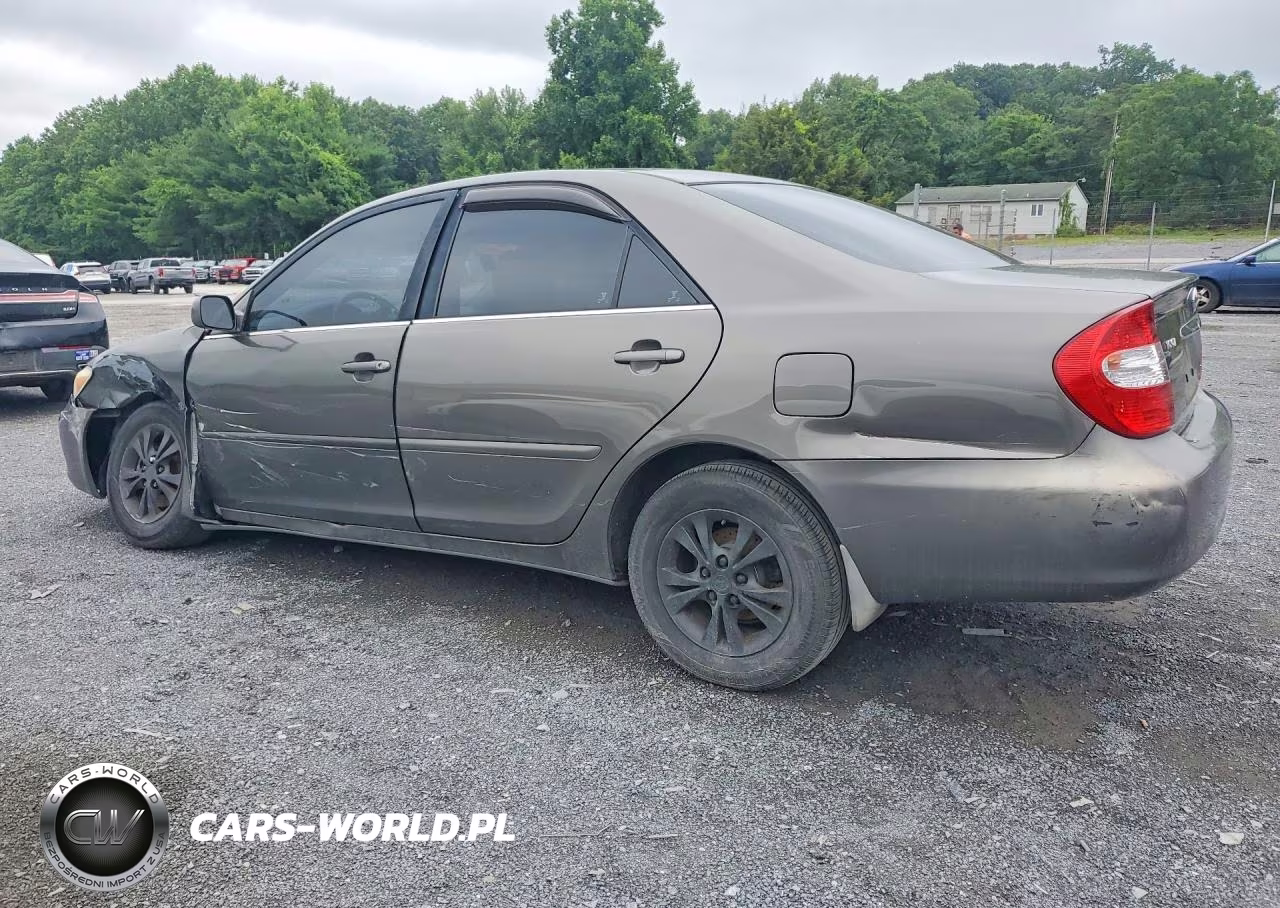 2004 Toyota Camry Le V6 VIN:4T1BF30K94U586363 - 2