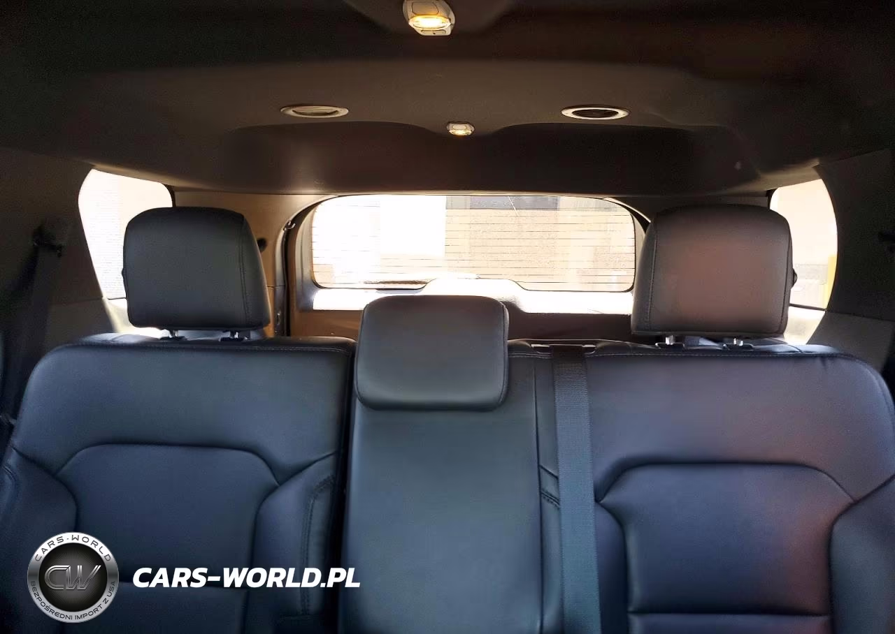 2019 Ford Explorer Xlt VIN:1FM5K7D89KGA10041 - 10