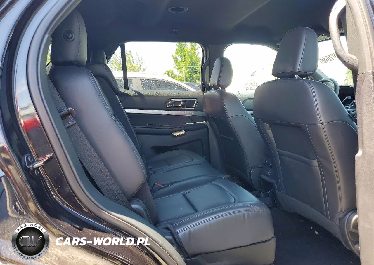 2019 Ford Explorer Xlt VIN:1FM5K7D89KGA10041 - 11