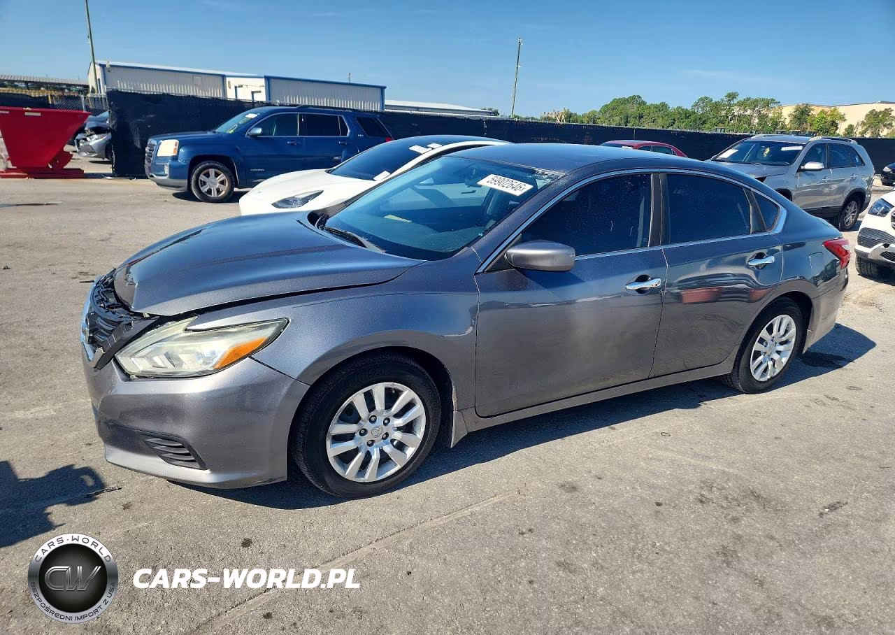 2017 Nissan Altima 2.5 S – zdjęcie 1 z 13