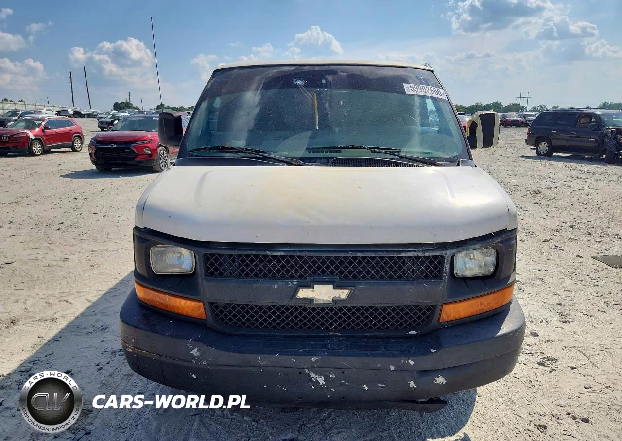 2007 Chevrolet Express 2500 Delivery Van VIN:1GCGG25VX71158117 - 5