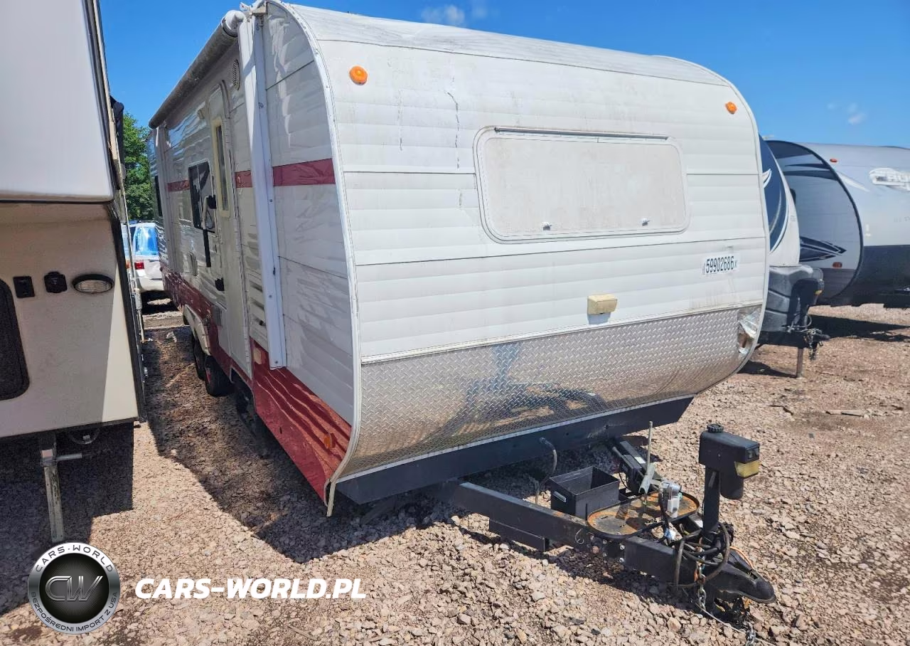 2018 Riverside Camper