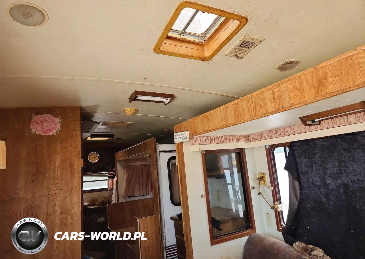 1990 Carriage Camper VIN:16F63B4R5M1009153 - 6