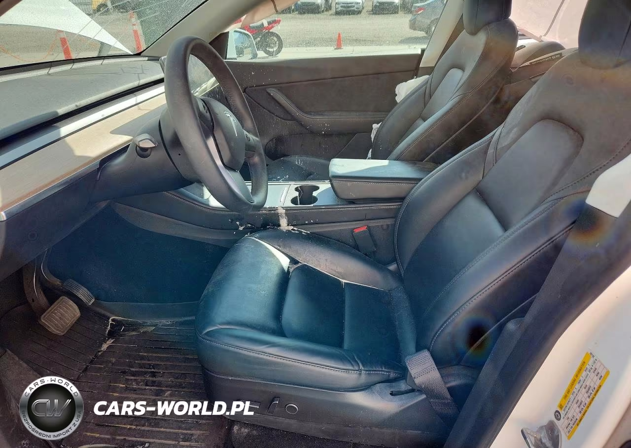 2021 Tesla Model Y VIN:5YJYGDEE2MF302102 - 7