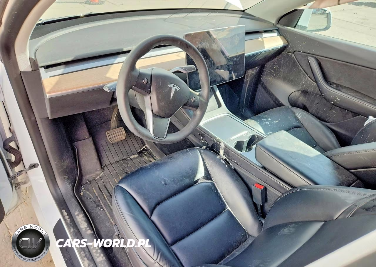 2021 Tesla Model Y VIN:5YJYGDEE2MF302102 - 8