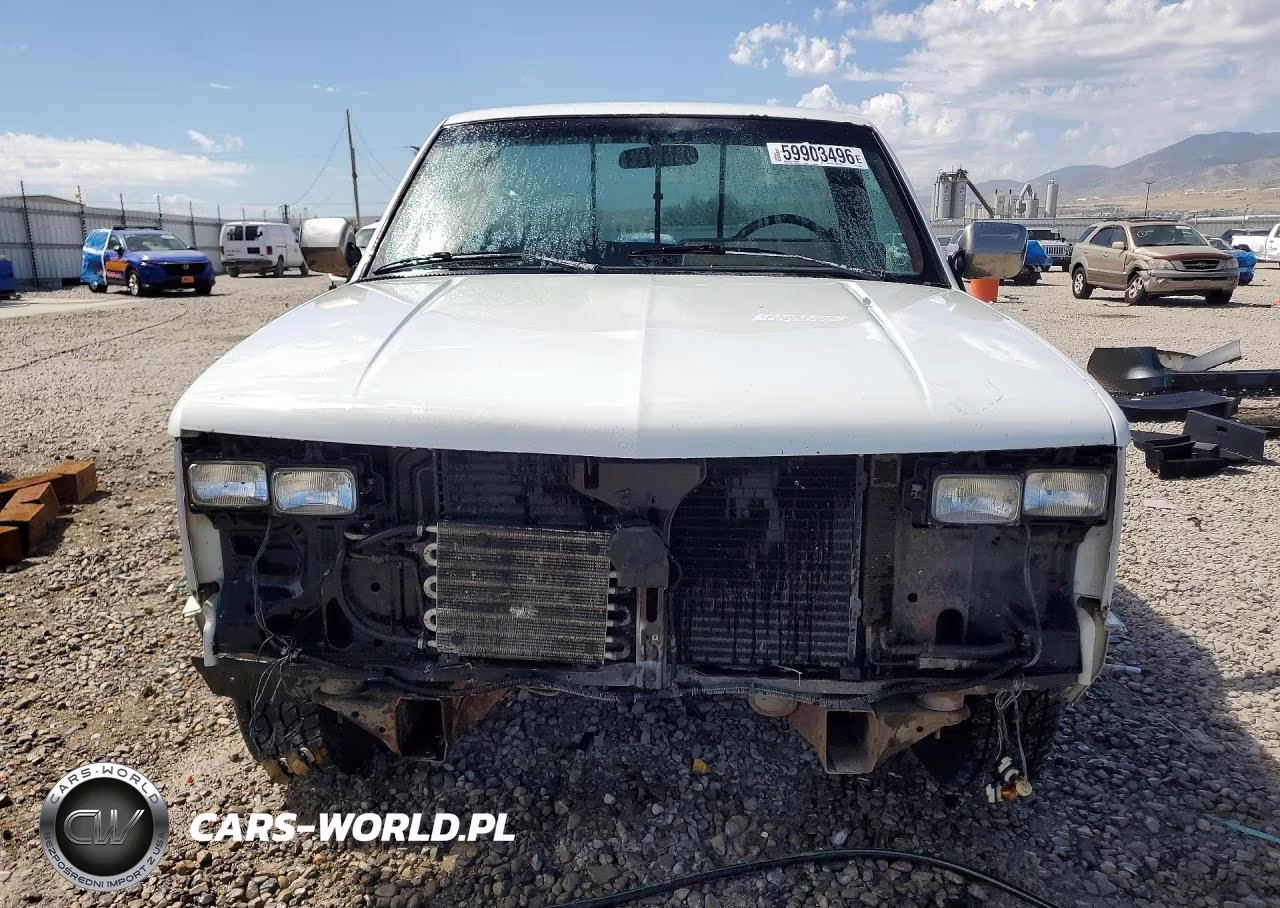 1988 Chevrolet Gmt-400 C1500 VIN:1GCDC14K6JE130847 - 5