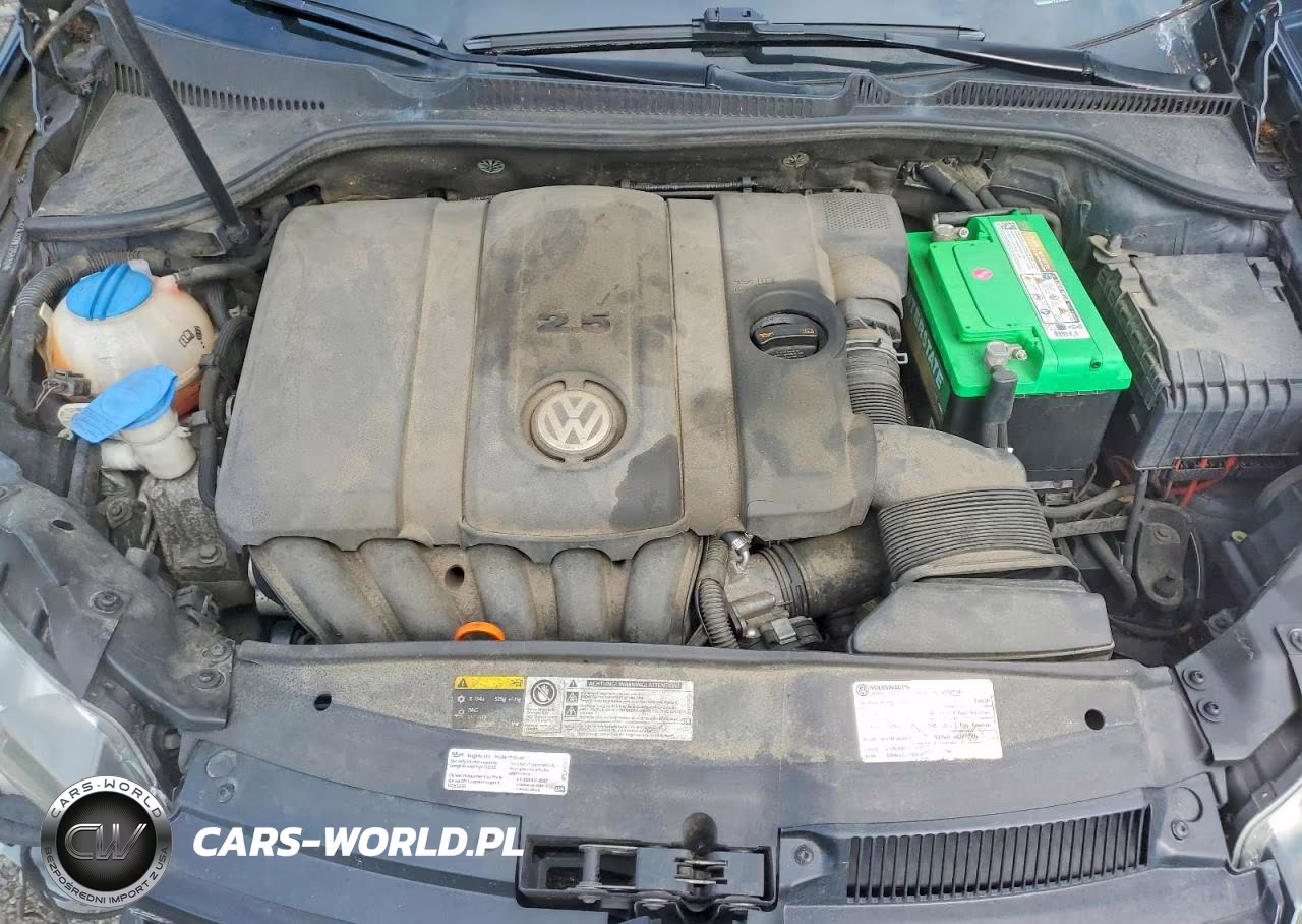2013 Volkswagen Golf VIN:WVWDB7AJ3DW135830 - 11