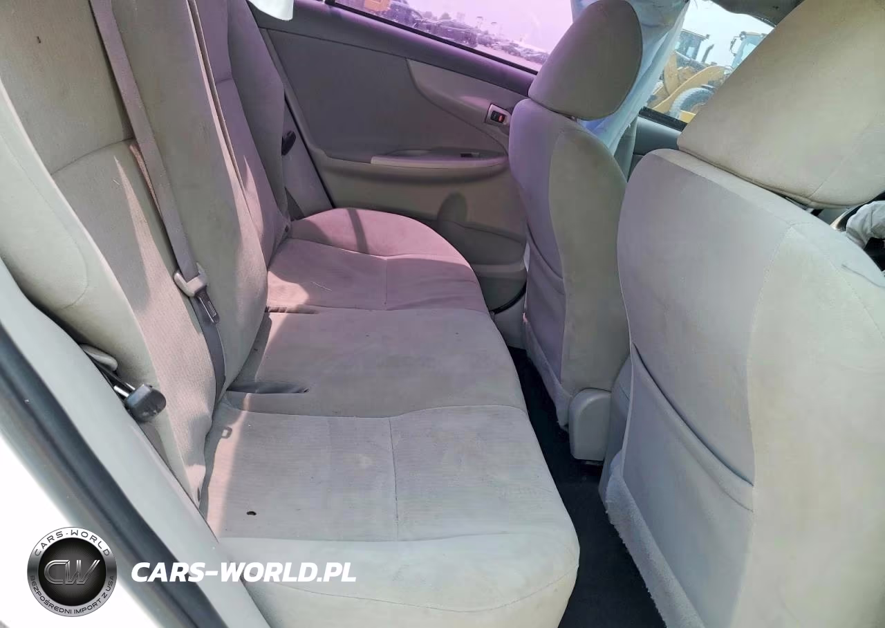 2010 Toyota Corolla Le VIN:1NXBU4EE8AZ340656 - 10