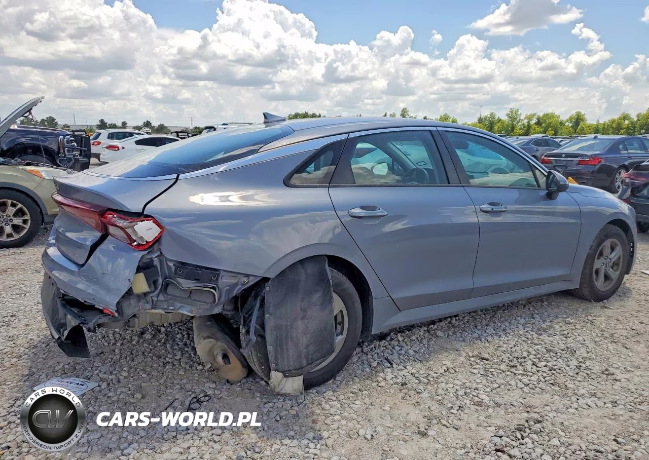 2023 Kia K5 Lxs VIN:5XXG14J29PG185046 - 3