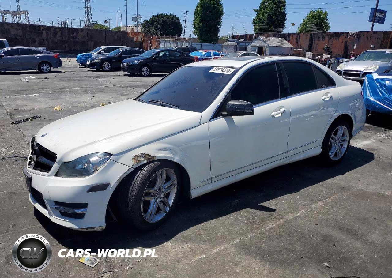 2012 Mercedes-Benz C 300 4Matic – zdjęcie 1 z 12