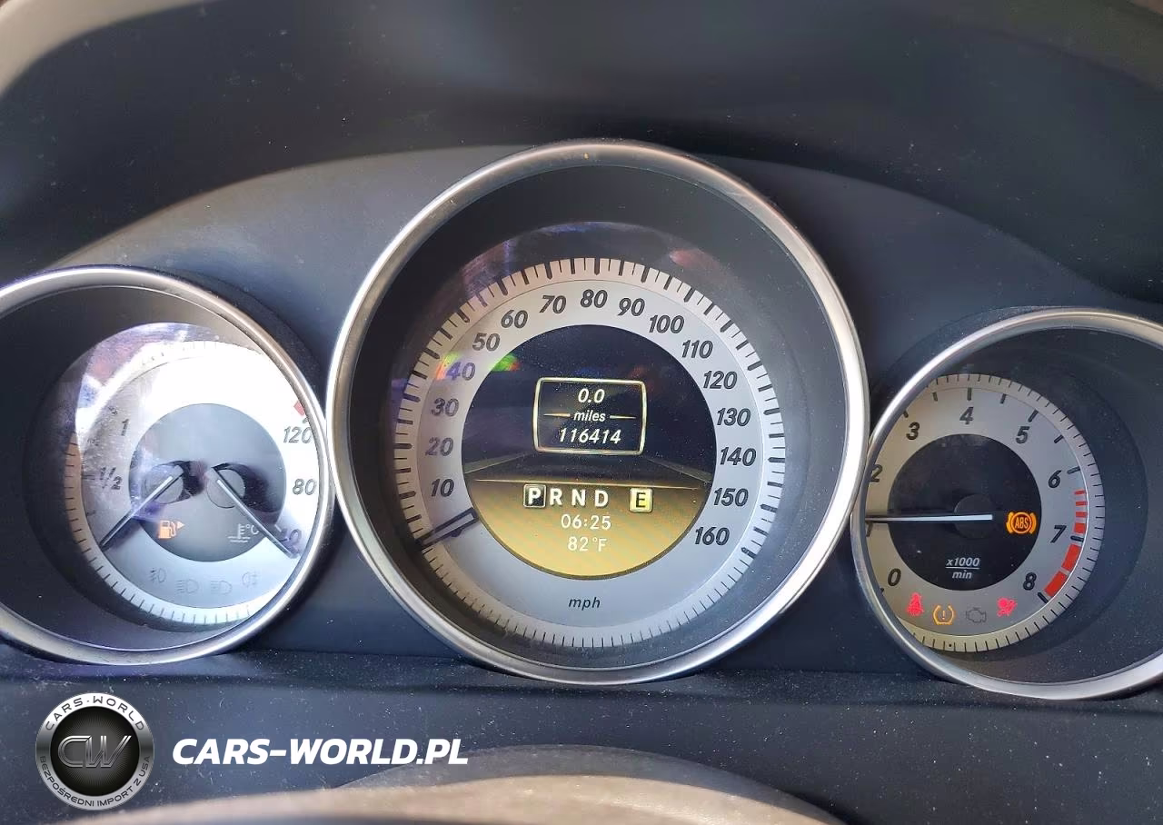 2012 Mercedes-Benz C 300 4Matic VIN:WDDGF8BB0CF920180 - 9