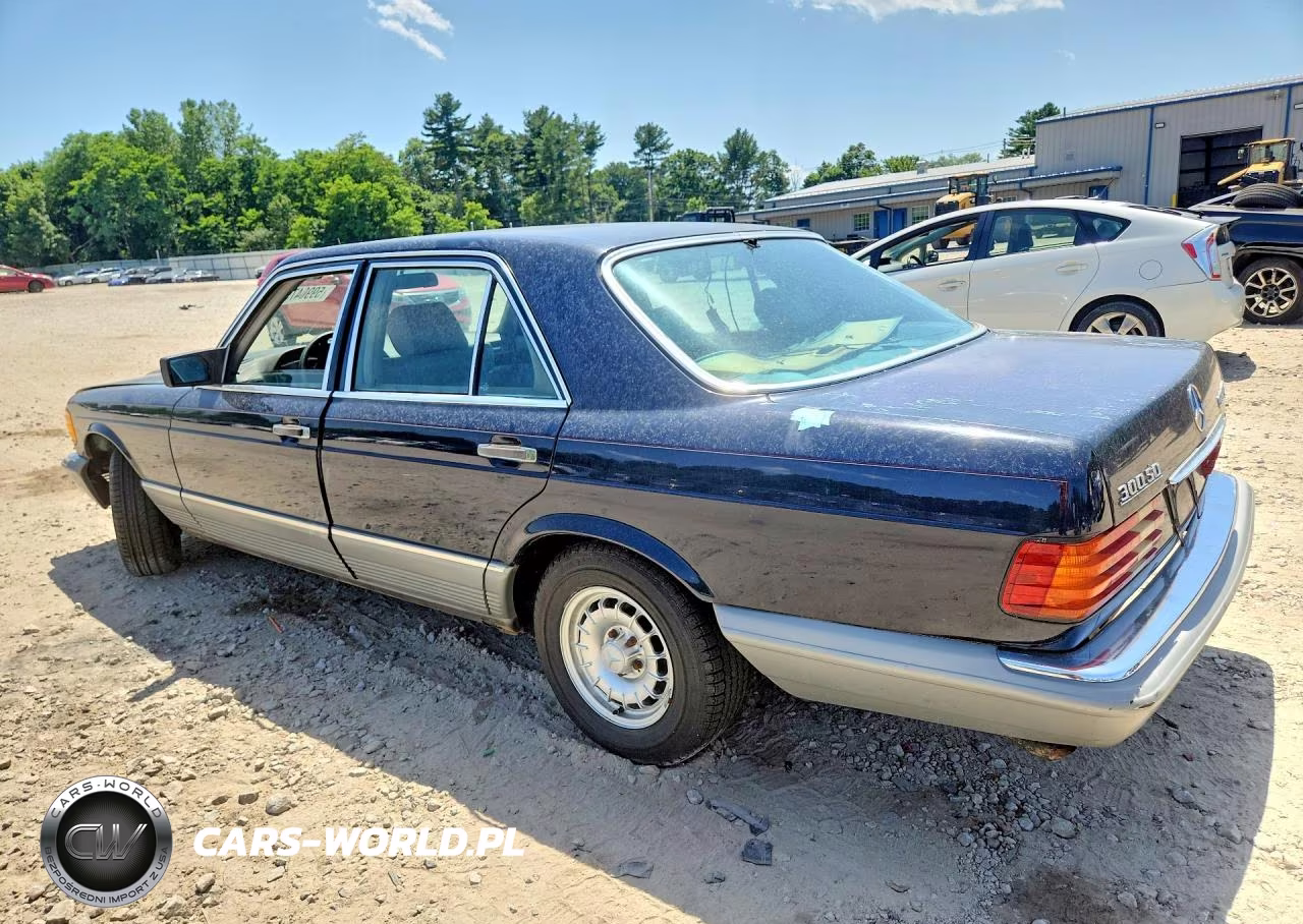 1984 Mercedes-Benz 300 Sd VIN:WDBCB20A7EA049790 - 2
