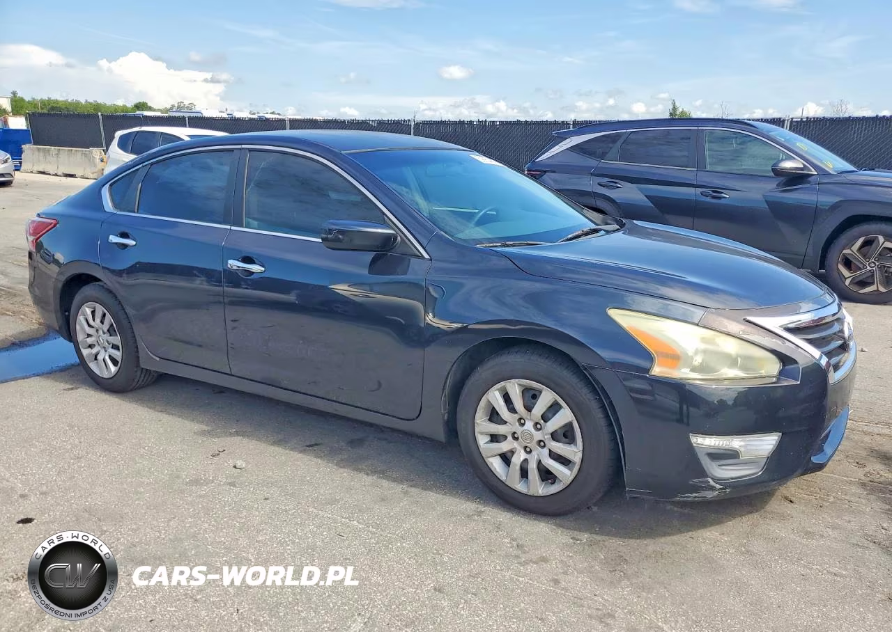 2013 Nissan Altima 2.5 VIN:1N4AL3AP0DC211492 - 4