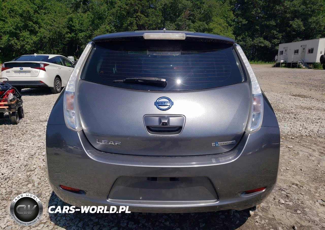 2015 Nissan Leaf S VIN:1N4AZ0CP9FC320109 - 6