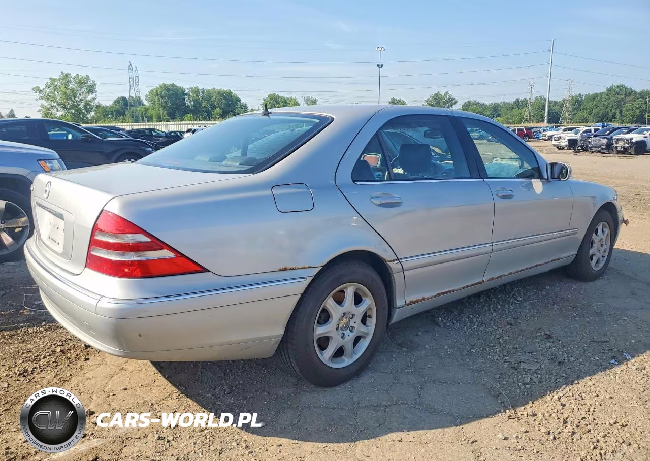 2000 Mercedes-Benz S 500 VIN:WDBNG75J4YA030487 - 3