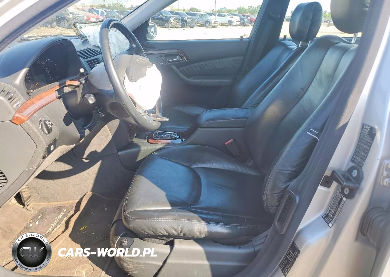 2000 Mercedes-Benz S 500 VIN:WDBNG75J4YA030487 - 7