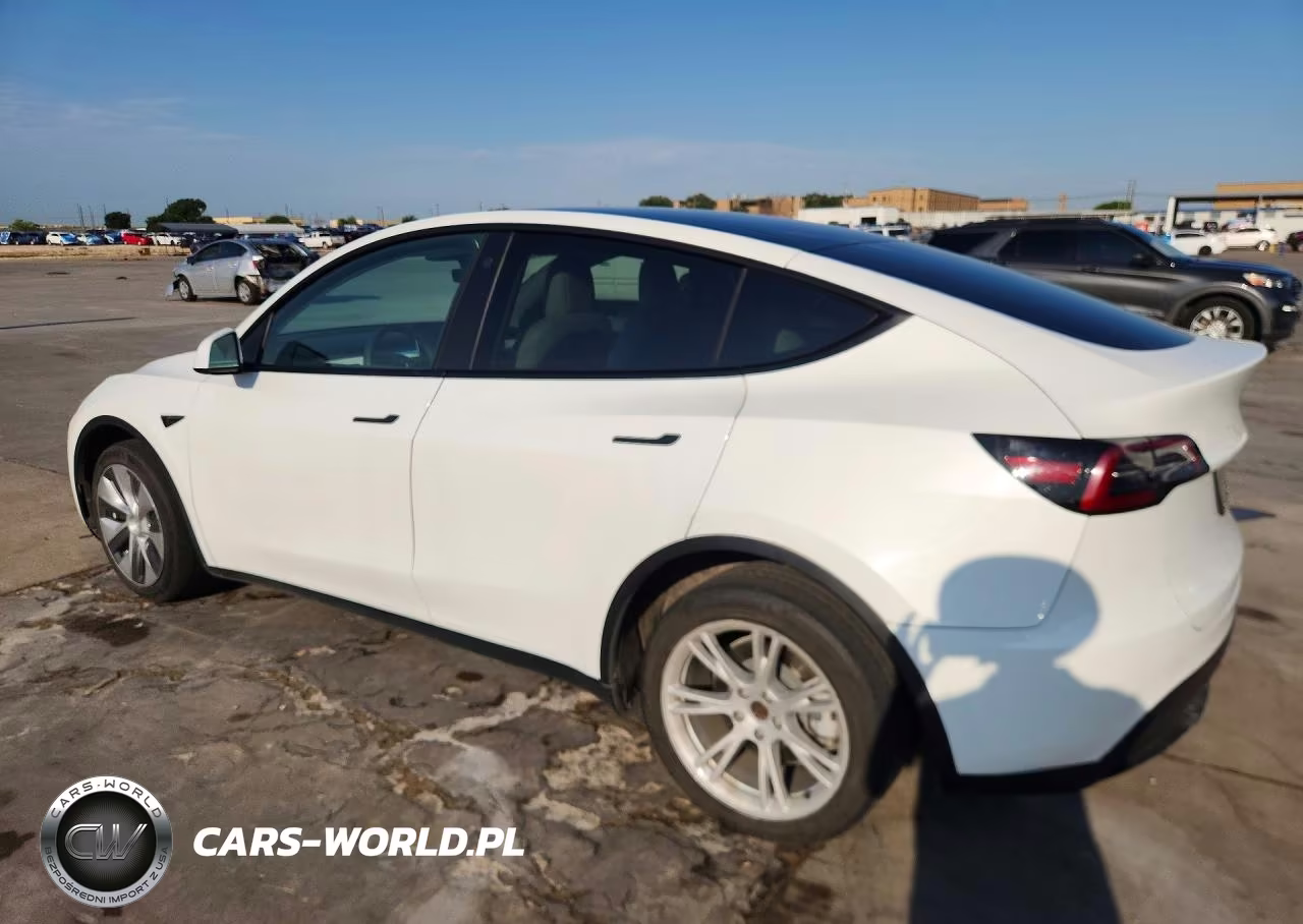2022 Tesla Model Y VIN:7SAYGDEE2NF419618 - 2