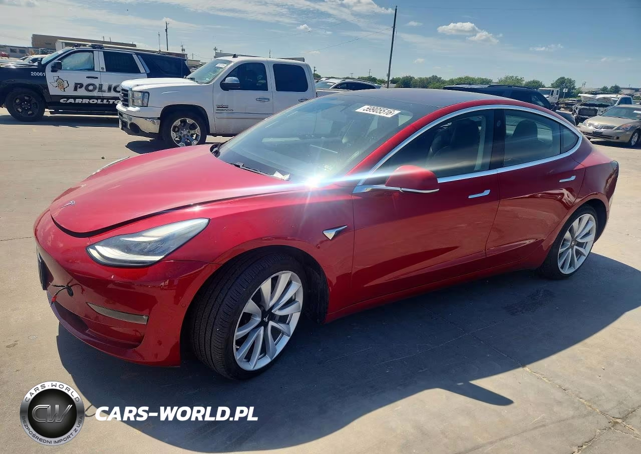 2018 Tesla Model 3 – zdjęcie 1 z 12