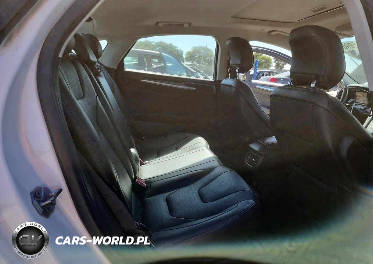 2014 Ford Fusion Titanium Phev VIN:3FA6P0SU8ER329984 - 10