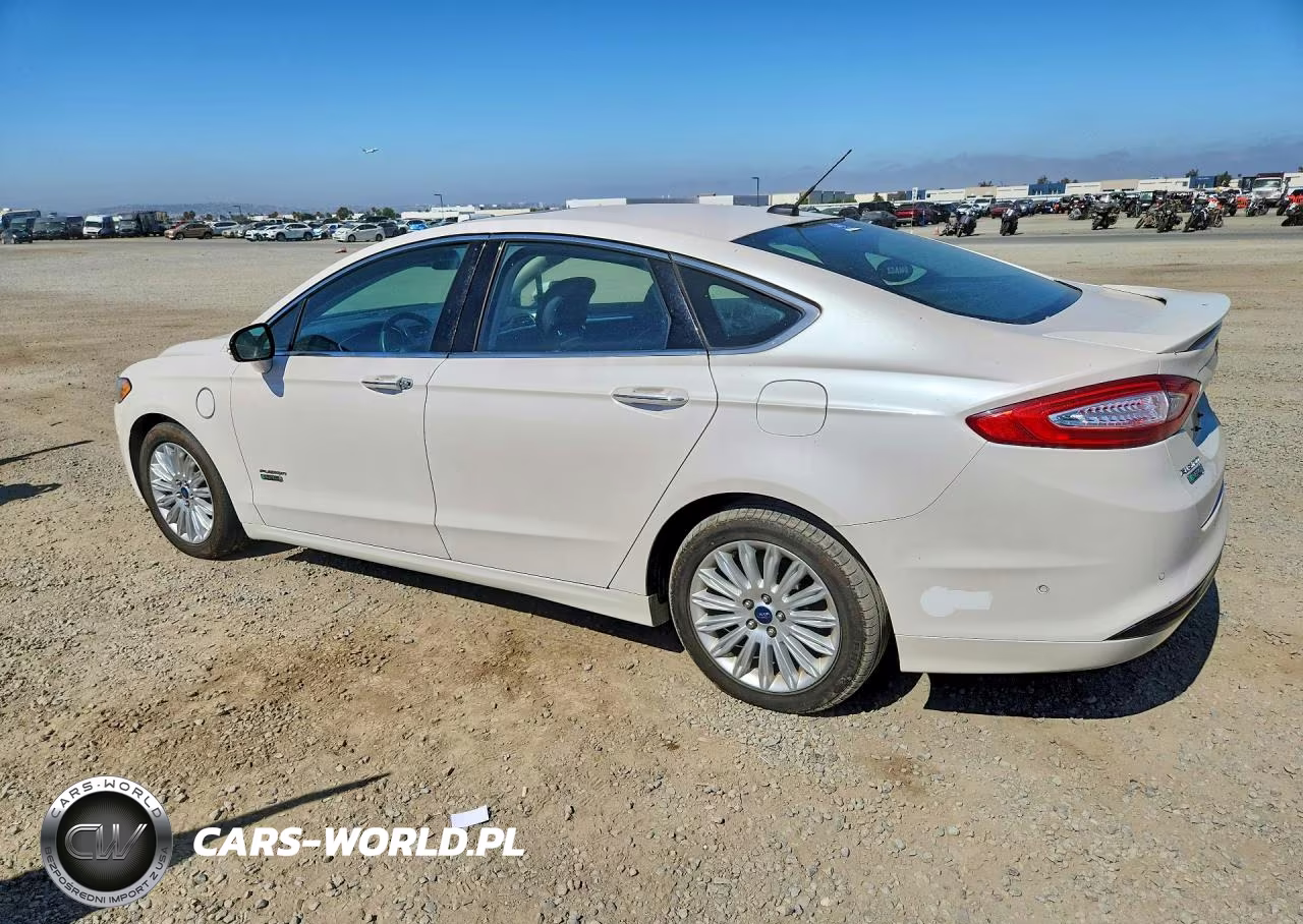 2014 Ford Fusion Titanium Phev VIN:3FA6P0SU8ER329984 - 2