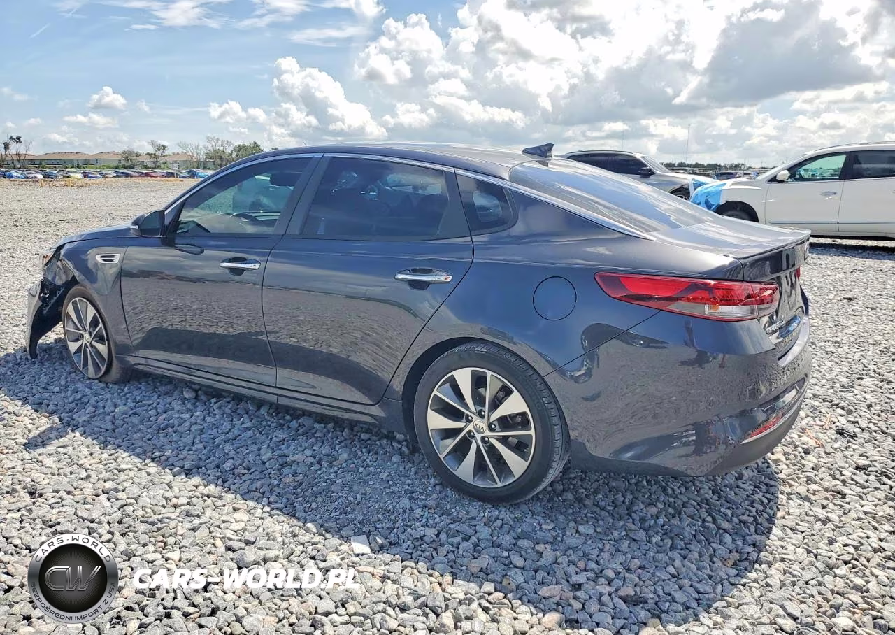 2018 Kia Optima S VIN:5XXGT4L37JG253514 - 2