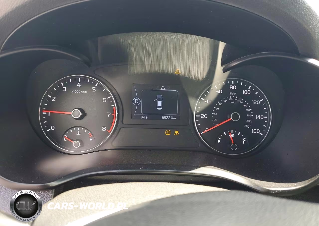 2018 Kia Optima S VIN:5XXGT4L37JG253514 - 9