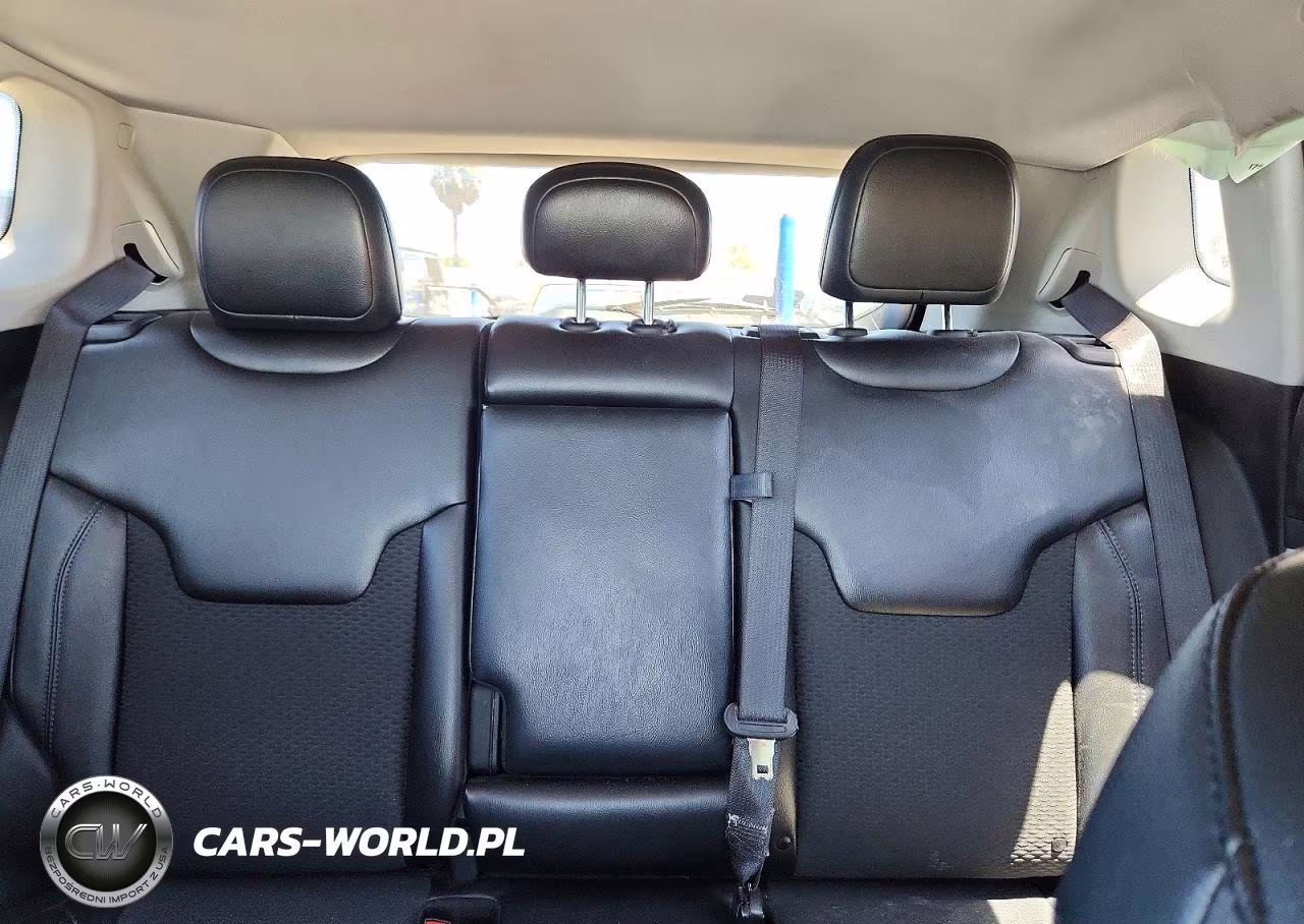 2022 Jeep Compass Latitude VIN:3C4NJCBB0NT218503 - 10