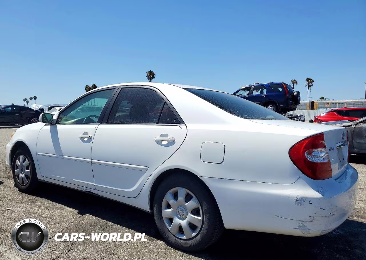 2003 Toyota Camry Le VIN:4T1BE32K63U225526 - 2