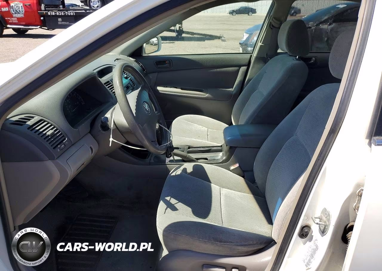 2003 Toyota Camry Le VIN:4T1BE32K63U225526 - 7
