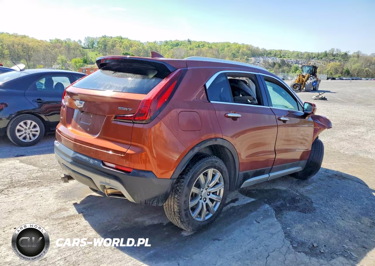 2021 Cadillac Xt4 Premium Luxury VIN:1GYFZDR45MF003793 - 3