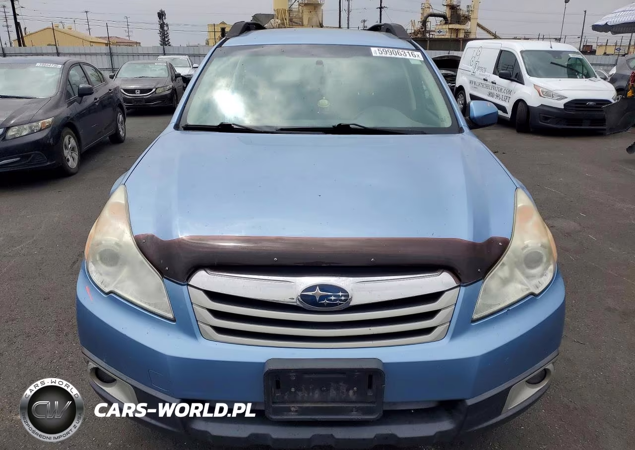 2011 Subaru Outback 2.5I Premium VIN:4S4BRBCC4B3424262 - 5
