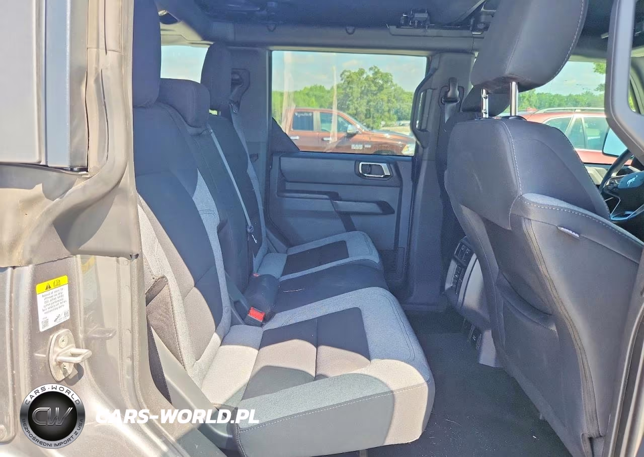 2025 Ford Bronco Big Bend VIN:1FMDE7BH1SLA52460 - 11