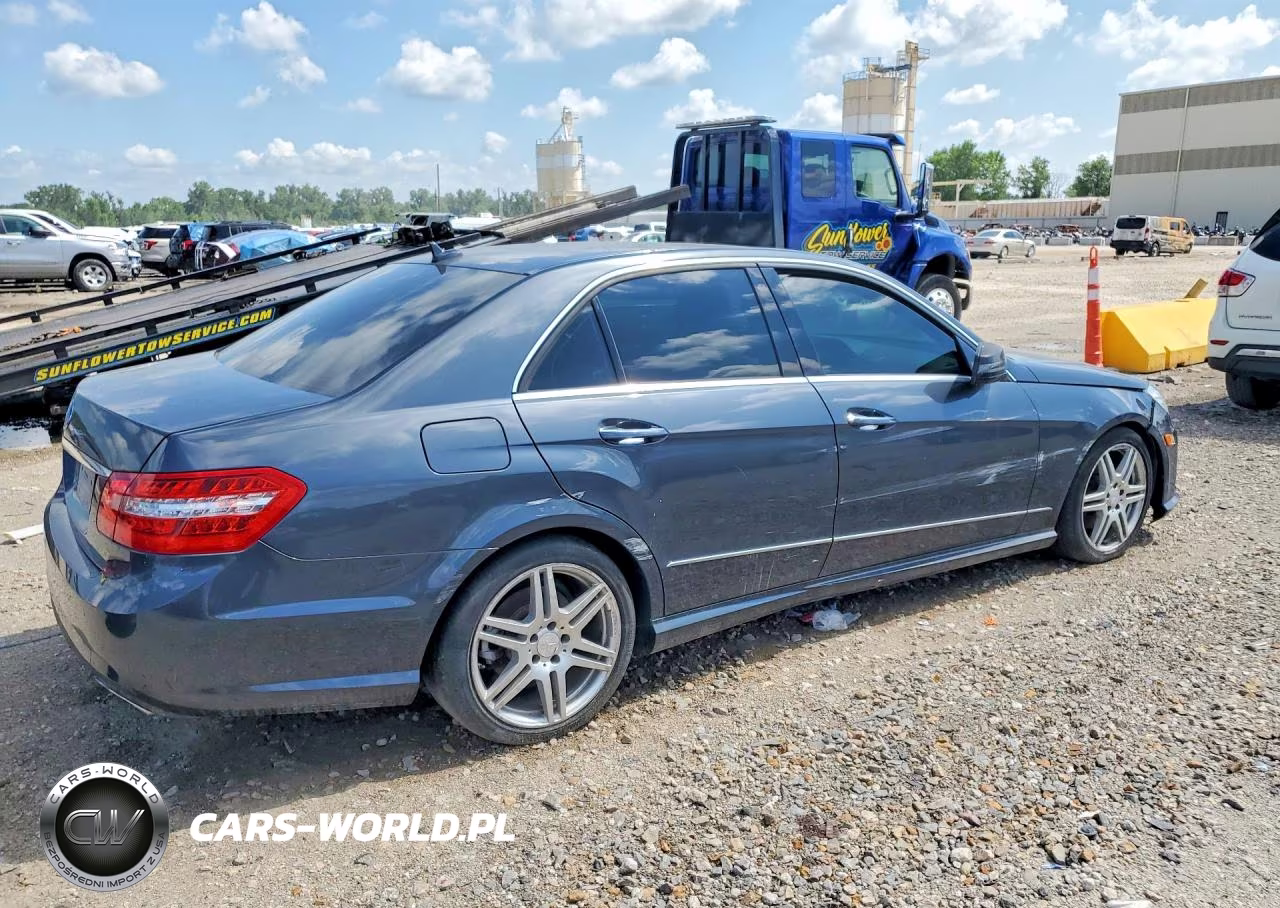 2010 Mercedes-Benz E 350 VIN:WDDHF5GB7AA075043 - 3