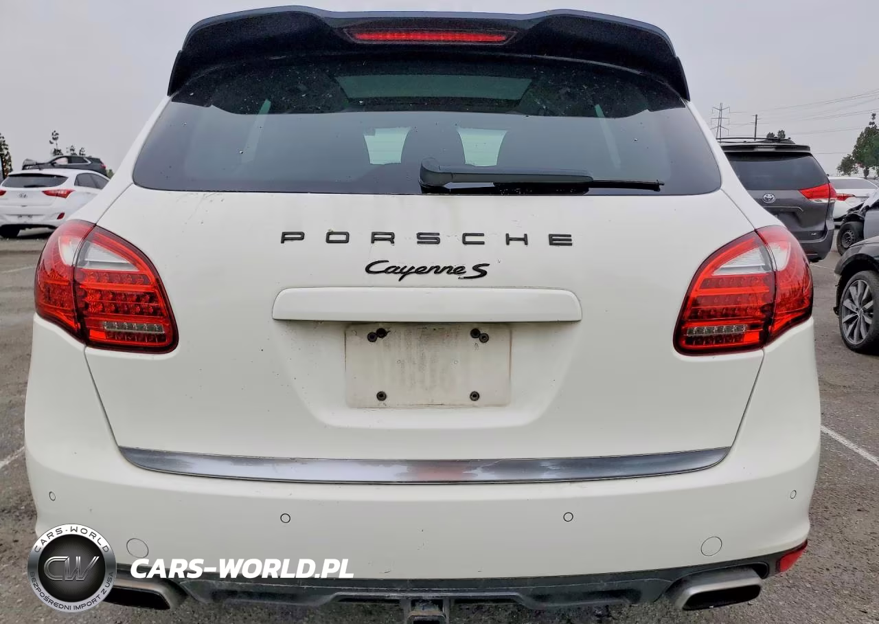 2012 Porsche Cayenne S VIN:WP1AB2A23CLA44277 - 6