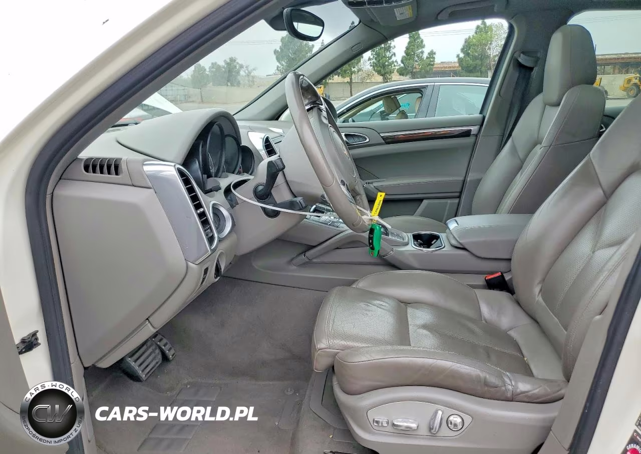 2012 Porsche Cayenne S VIN:WP1AB2A23CLA44277 - 7