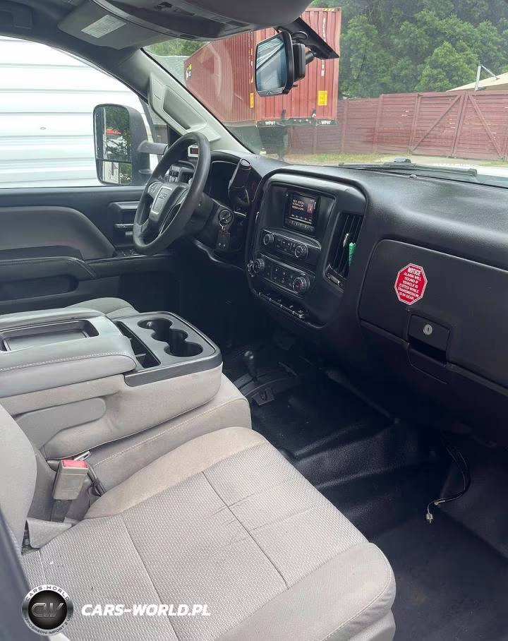2015 GMC Sierra K3500 VIN:1GD421C80FF152235 - 5