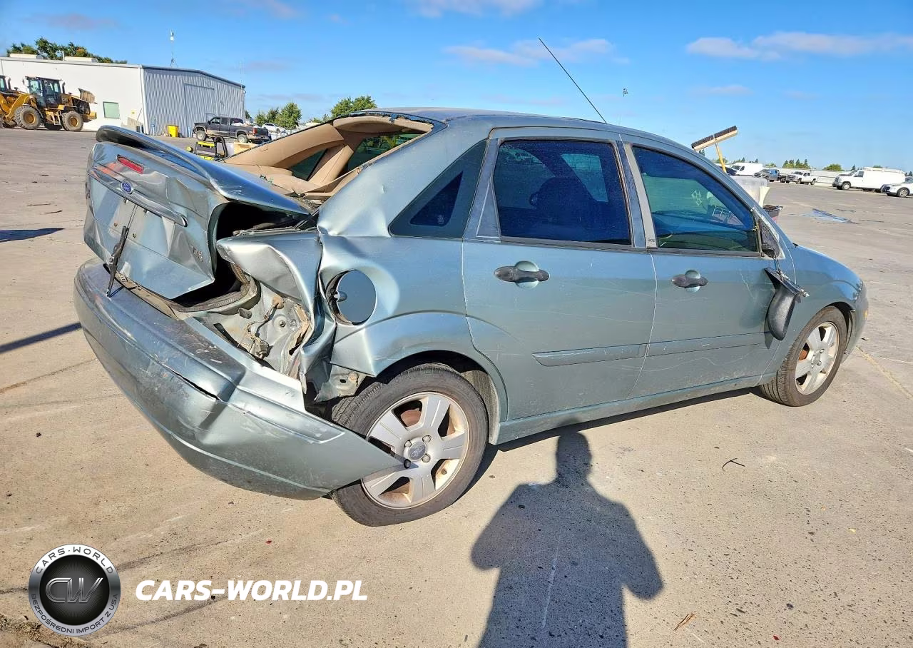 2003 Ford Focus Zts VIN:1FAHP38Z13W292462 - 3