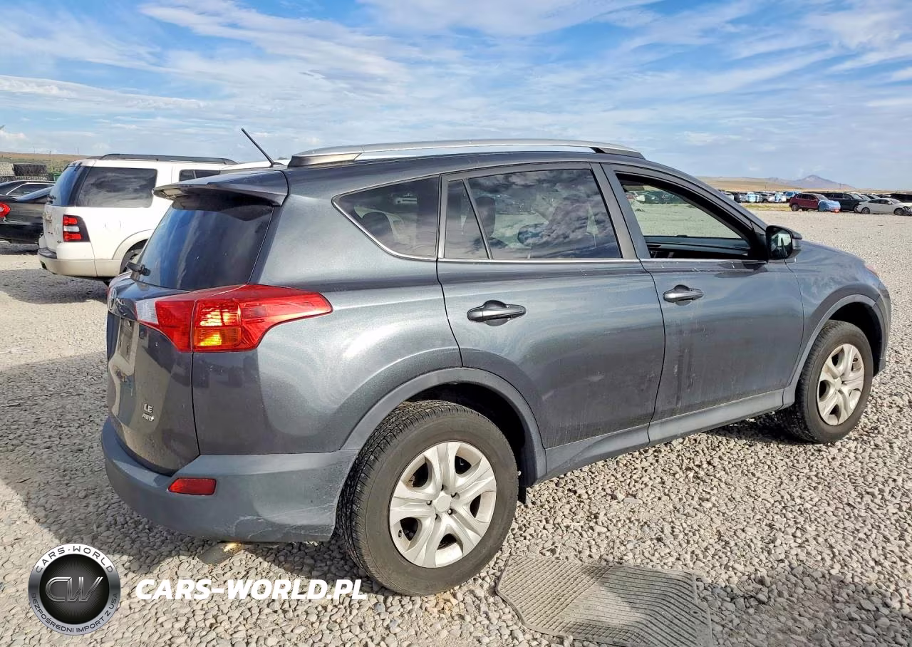 2015 Toyota Rav4 Le VIN:2T3BFREVXFW321337 - 3