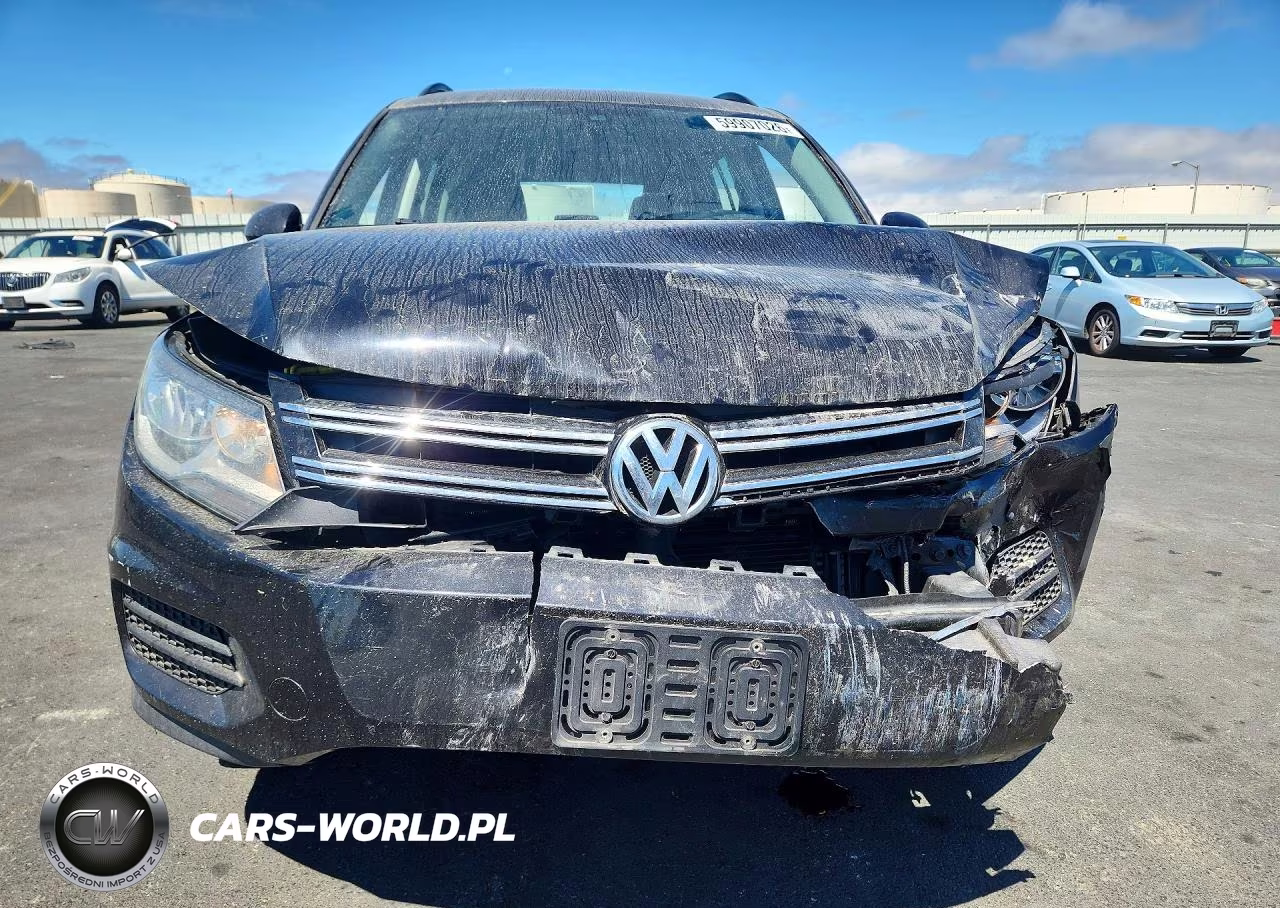 2017 Volkswagen Tiguan S VIN:WVGBV7AX2HK027954 - 5