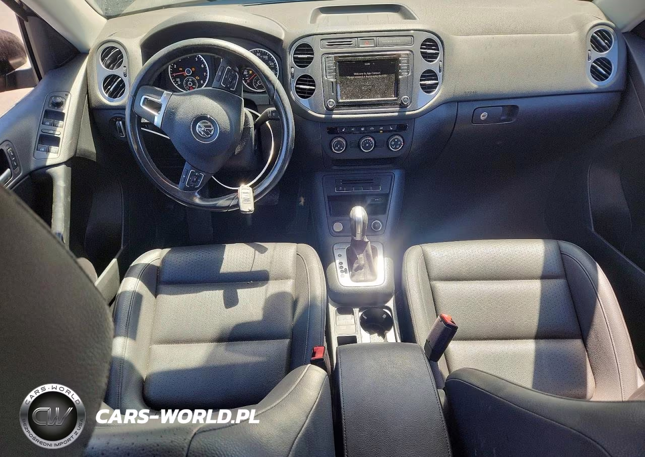 2017 Volkswagen Tiguan S VIN:WVGBV7AX2HK027954 - 8