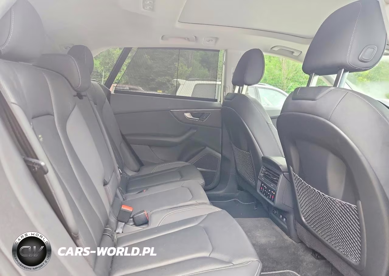 2020 Audi Q8 Prestige S-Line VIN:WA1FVAF18LD022109 - 11
