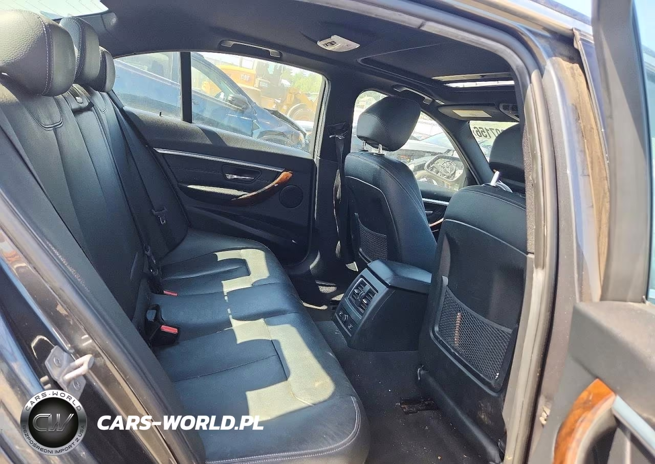 2017 BMW 330 Xi VIN:WBA8D9G58HNT90791 - 10
