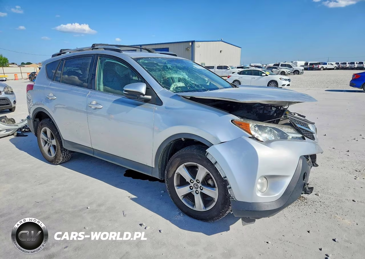 2015 Toyota Rav4 Xle VIN:2T3WFREV3FW142350 - 4