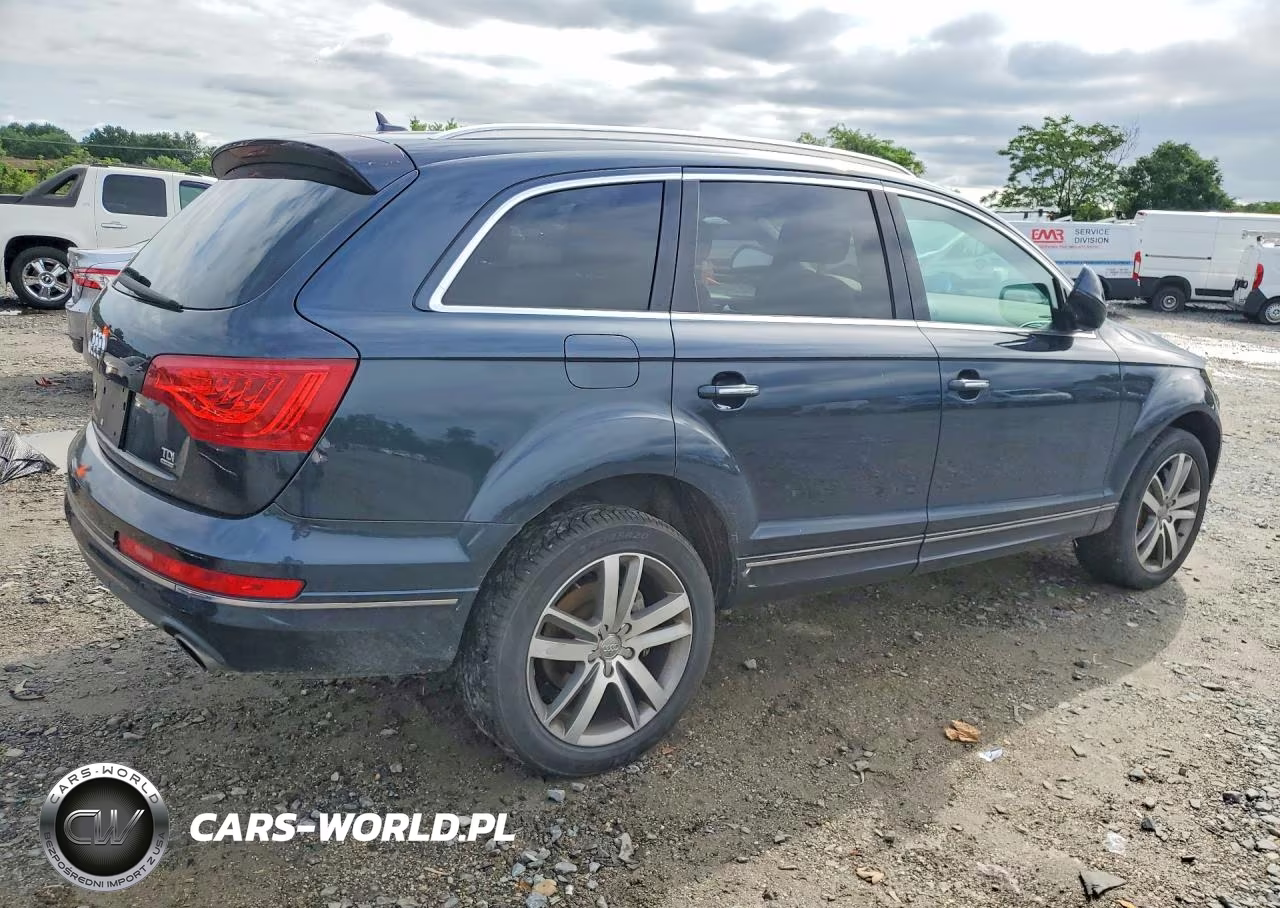 2012 Audi Q7 Premium Plus VIN:WA1LMAFE6CD008170 - 3