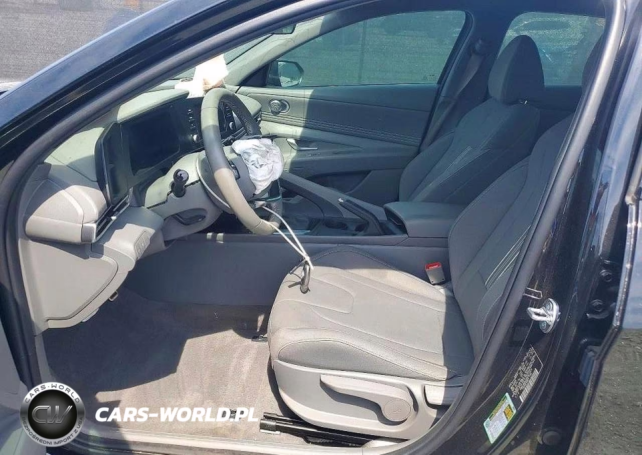 2025 Hyundai Elantra Sel Sport VIN:KMHLM4DG0SU031529 - 7