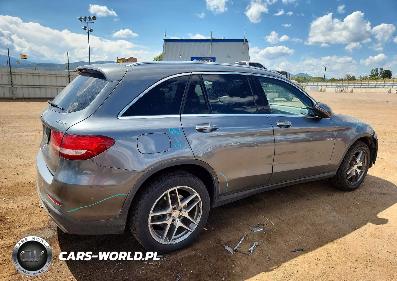 2016 Mercedes-Benz Glc 300 4Matic VIN:WDC0G4KB5GF014768 - 3